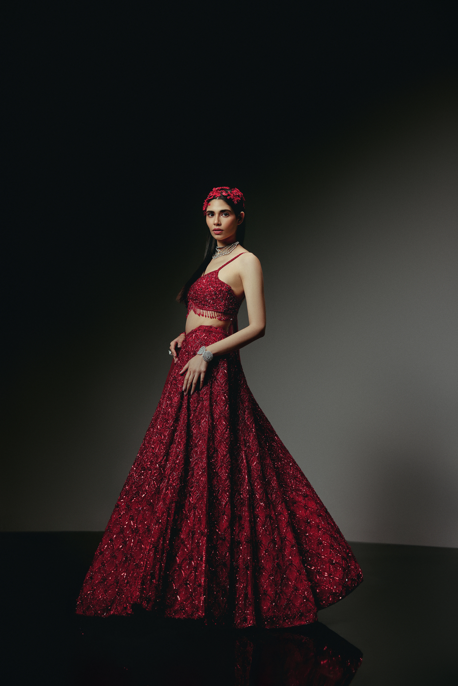 The RÉZAÏ Red Lehenga