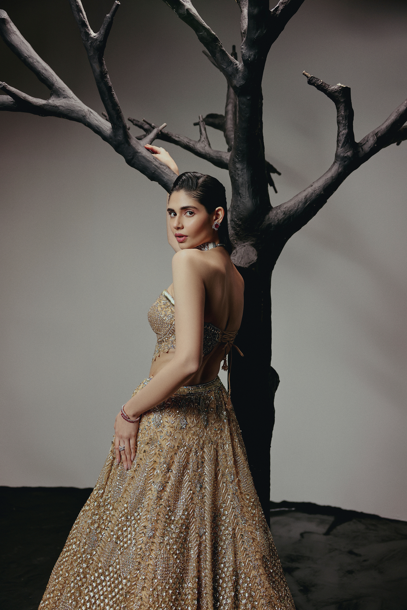 The RÉVE Gold Lehenga